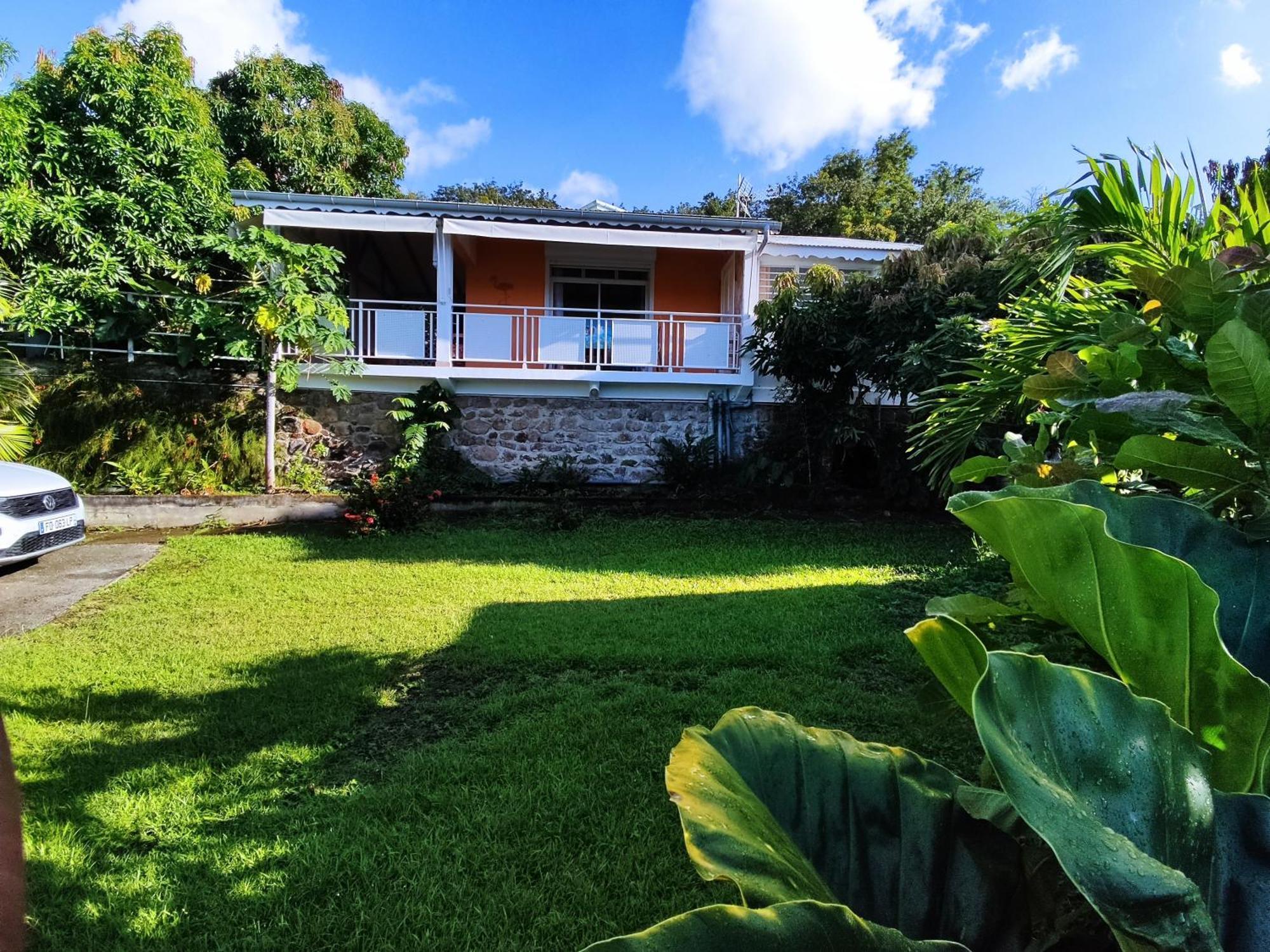 Bungalow With Sea View In Deshaies Ngoại thất bức ảnh