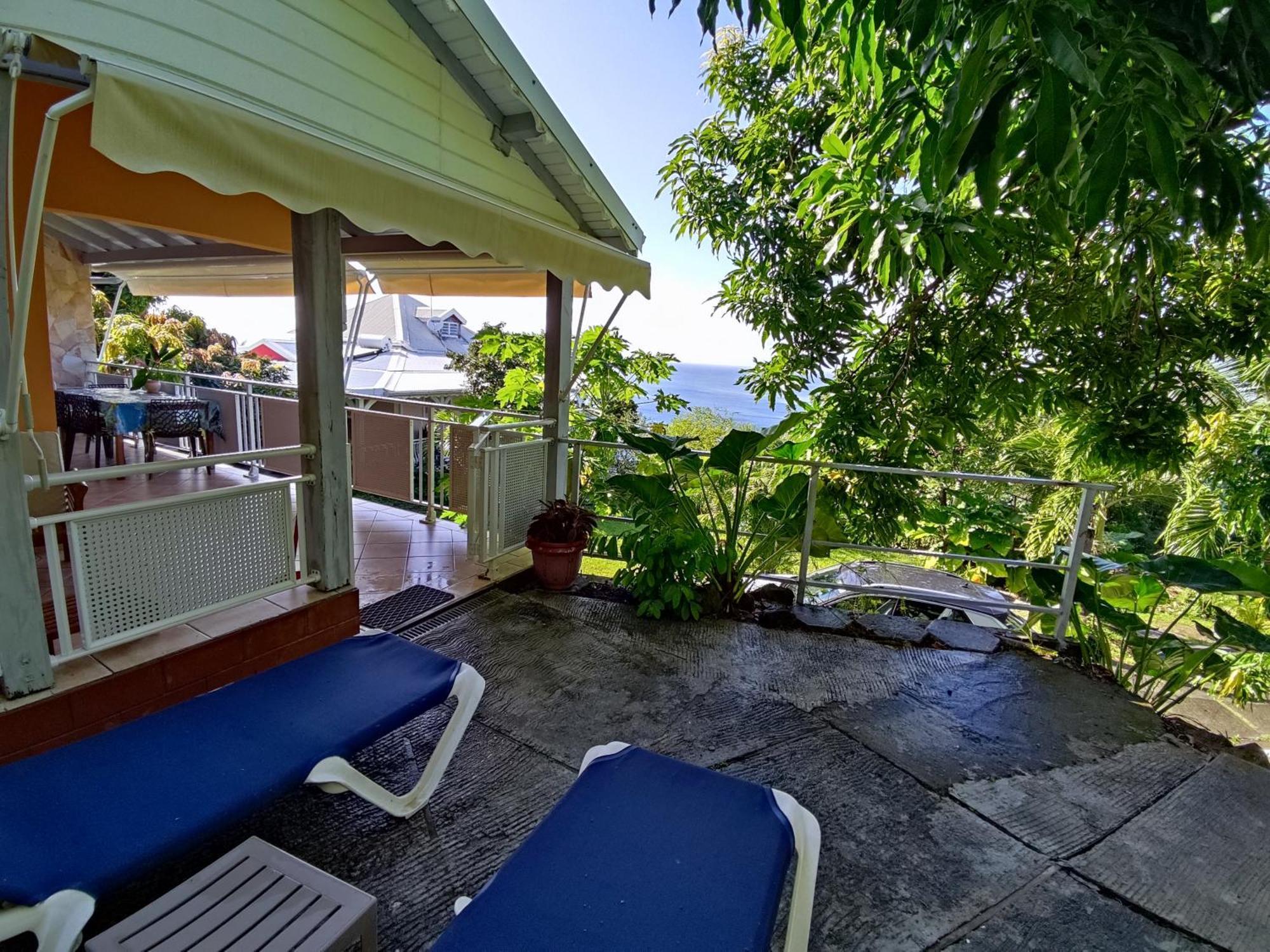 Bungalow With Sea View In Deshaies Ngoại thất bức ảnh