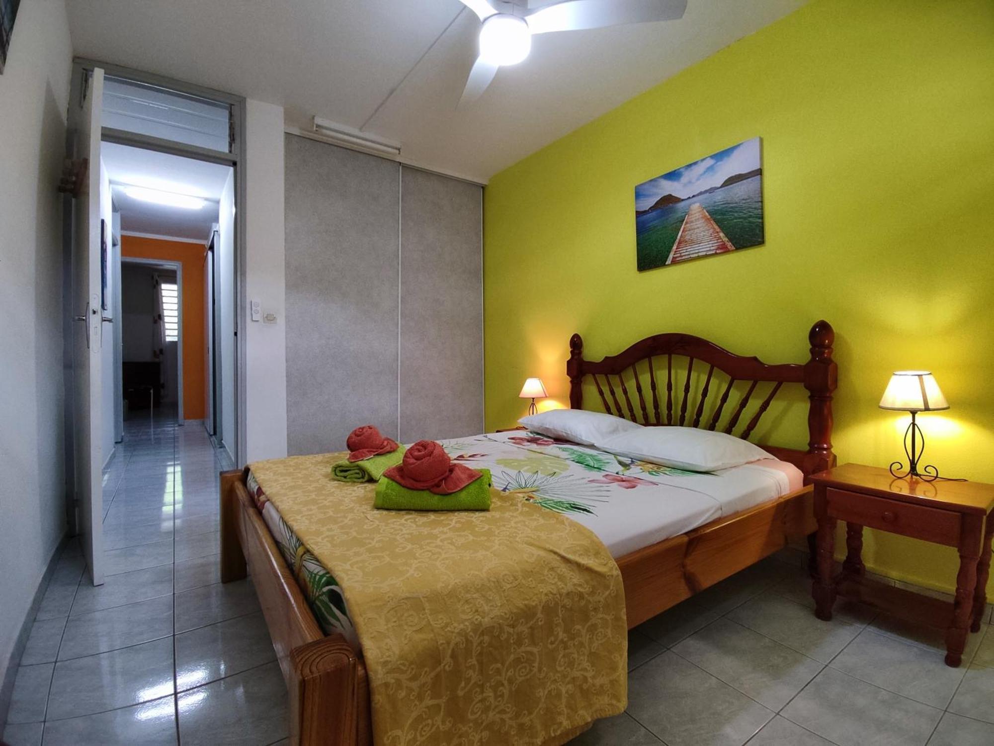 Bungalow With Sea View In Deshaies Ngoại thất bức ảnh